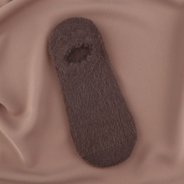Пухнасті теплі слідки блідо-коричневі